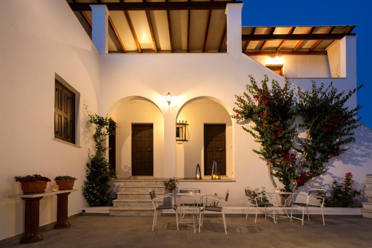 Villa Kriezi Spétses Exteriör bild