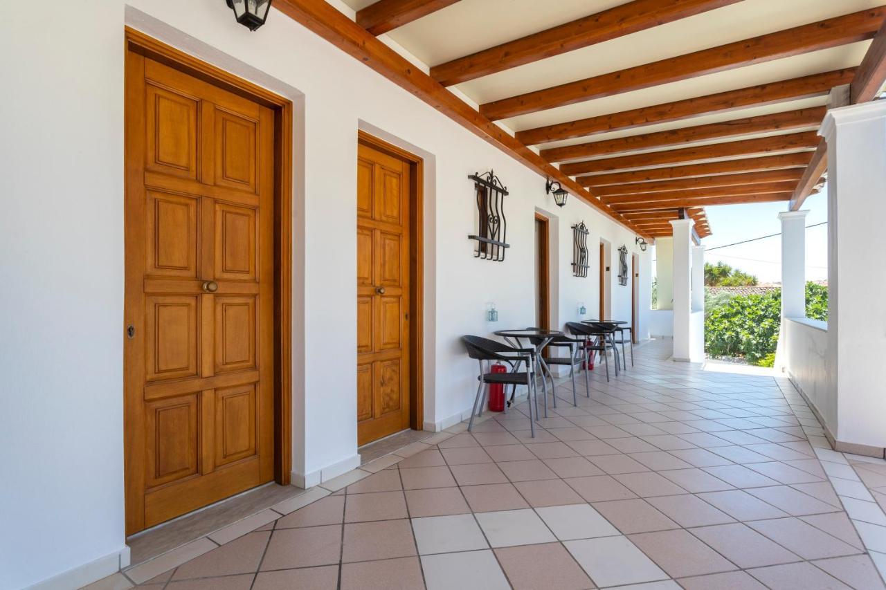 Villa Kriezi Spétses Exteriör bild