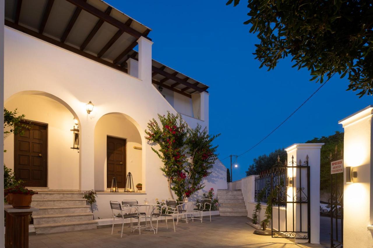 Villa Kriezi Spétses Exteriör bild
